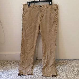 American Eagle Tan Khaki Size 32 Length 30